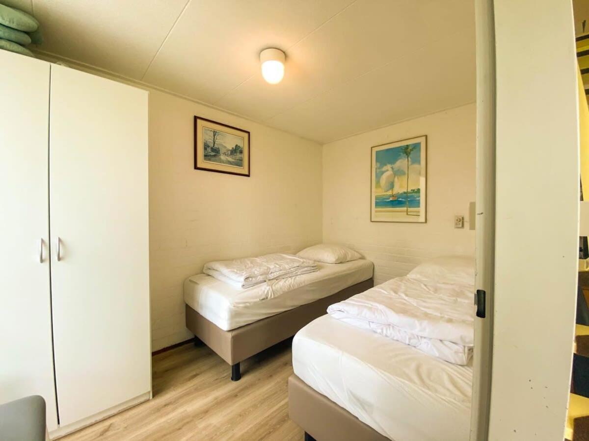 Hello Zeeland - Vakantiehuis Duinroos 167 Breskens Exteriör bild